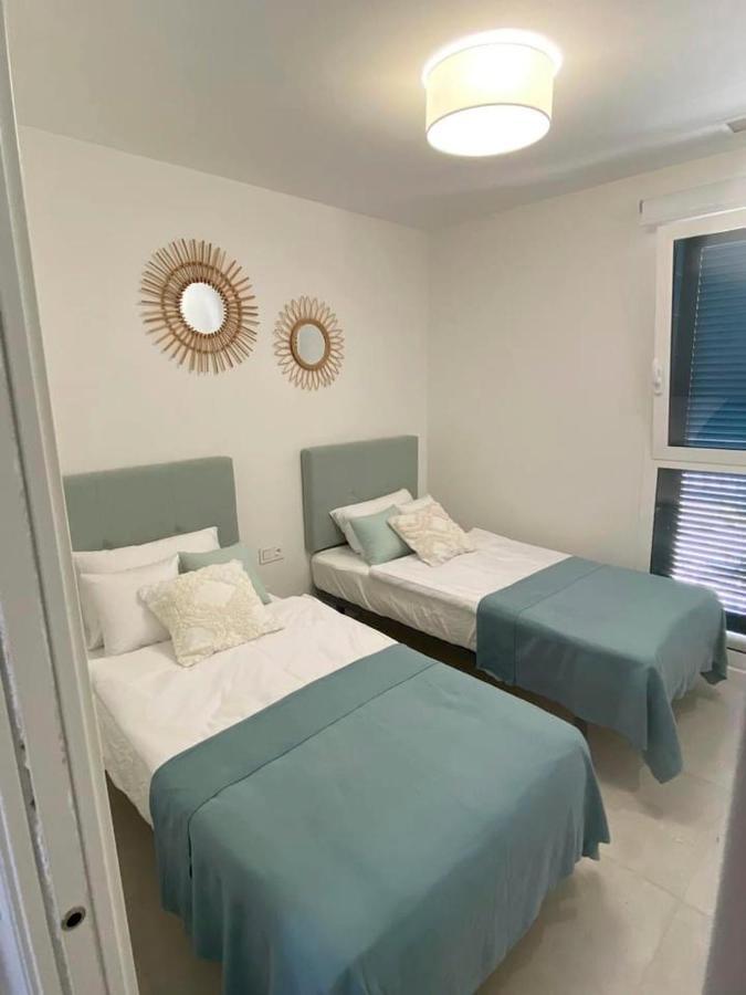 Luxury Apartment Turquesa Del Mar Аликанте Екстериор снимка