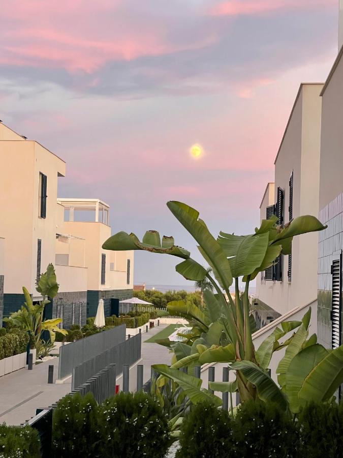 Luxury Apartment Turquesa Del Mar Аликанте Екстериор снимка